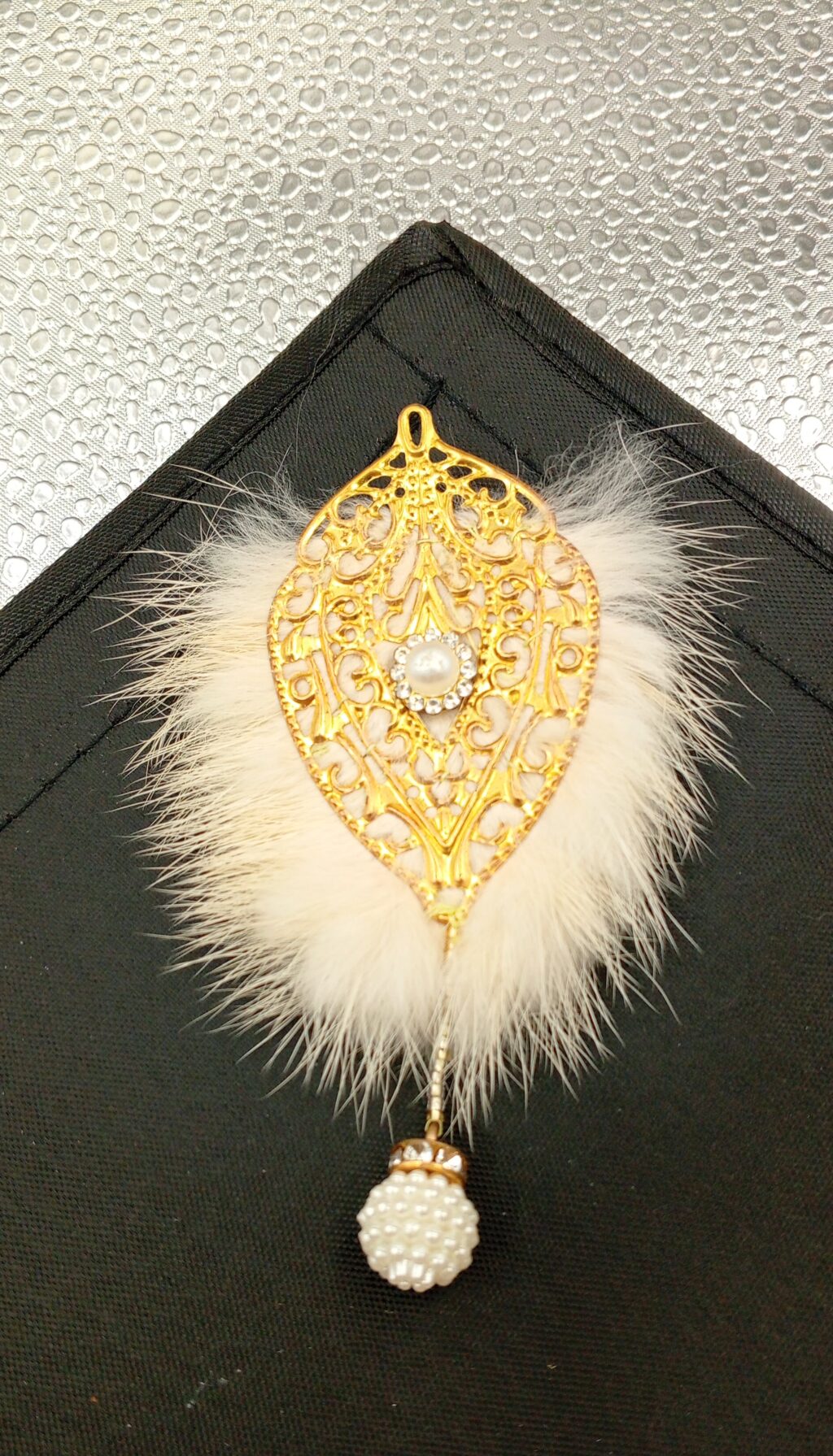 Брошь «Золотое кружево»