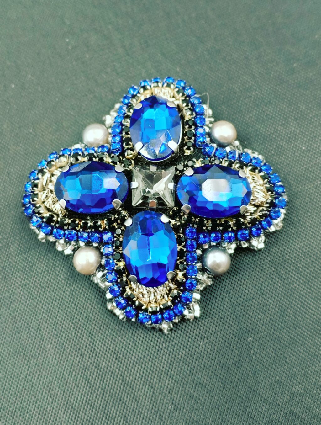 Брошь «Кобальт»