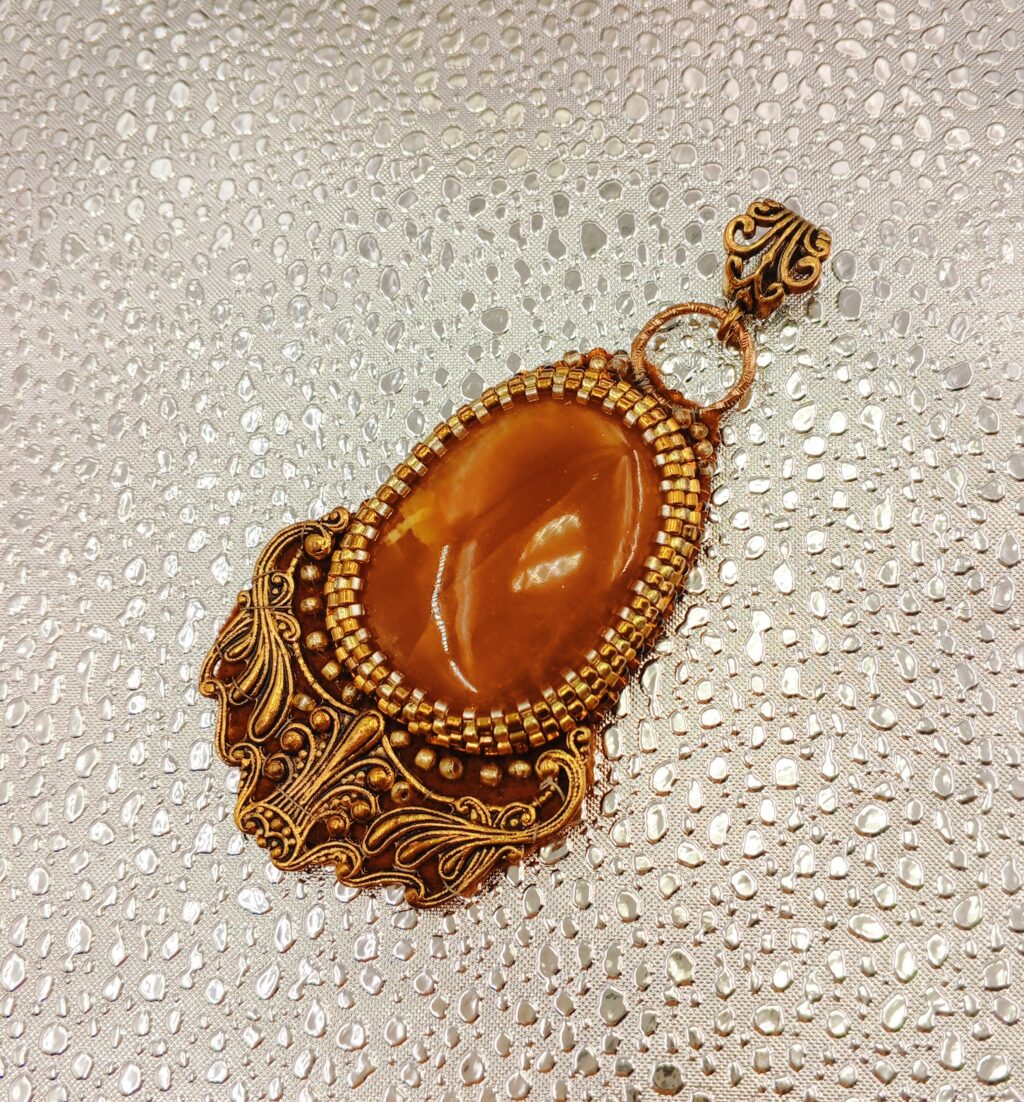 Кулон «Дворцовый стиль»