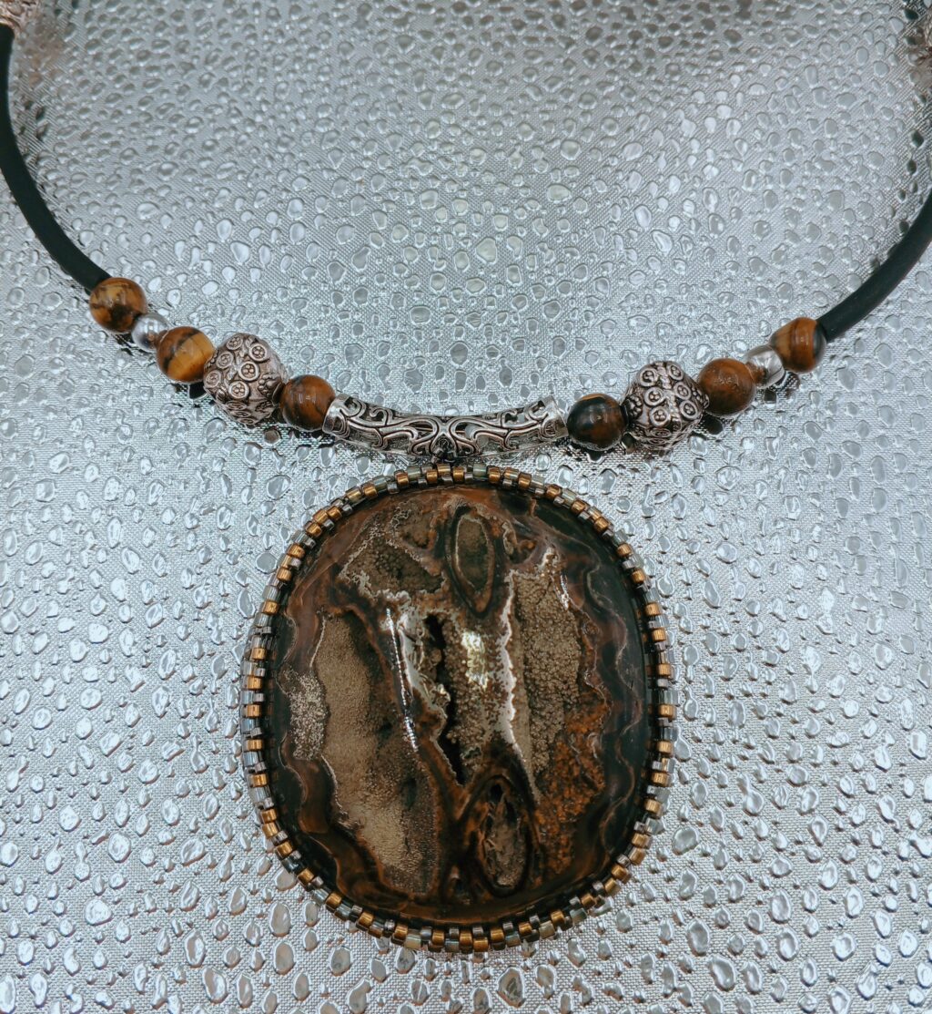 Кулон «Из глубины веков»