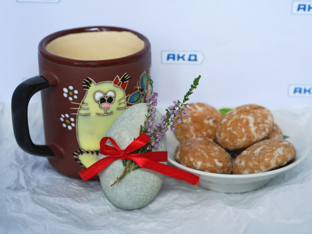 Камень-питомец (Счастливая семья)