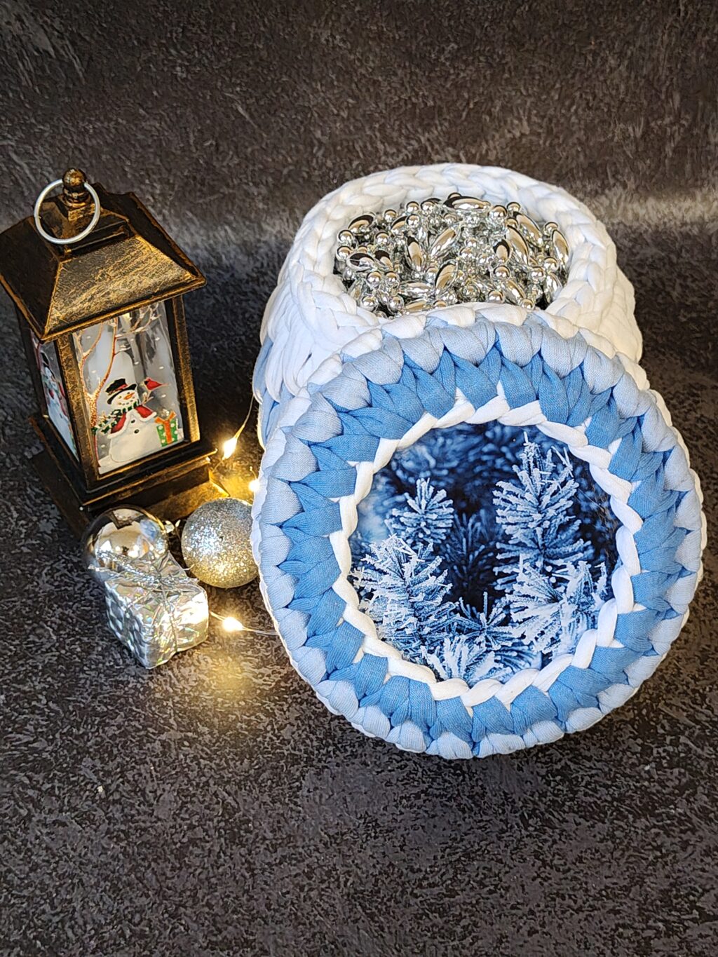 Шкатулка из трикотажной пряжи «Зимний лес»