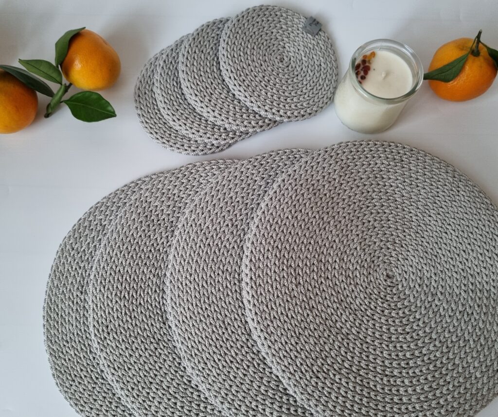 Плейсматы, сервировочные салфетки