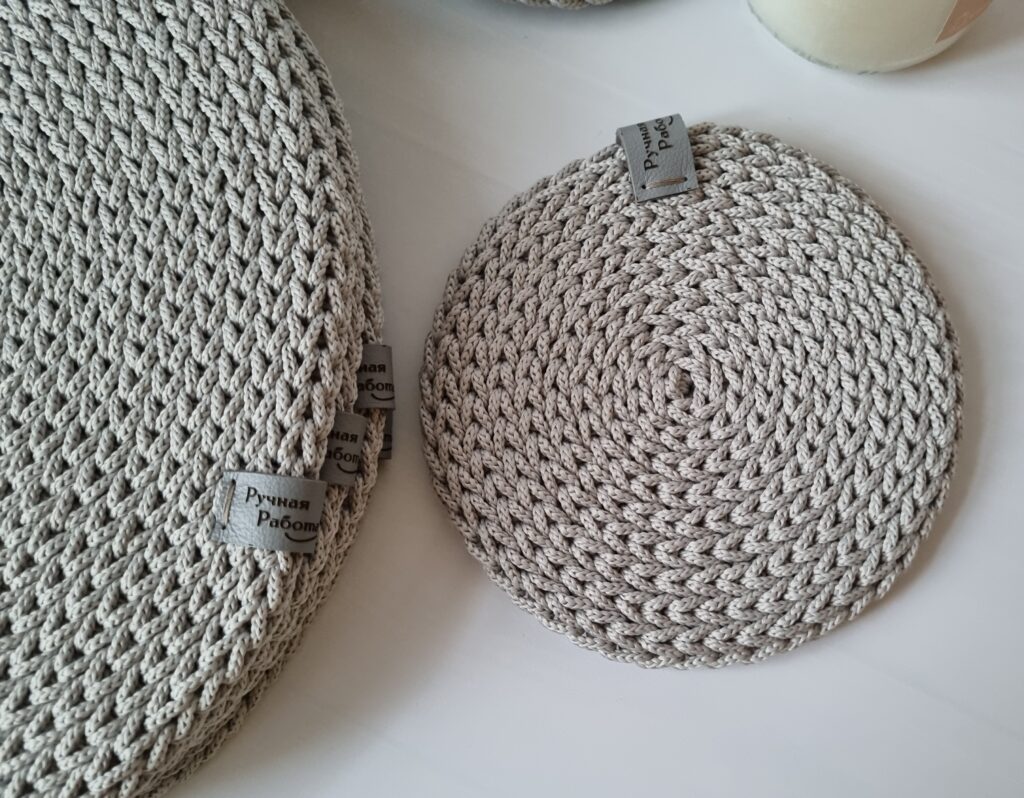 Плейсматы, сервировочные салфетки