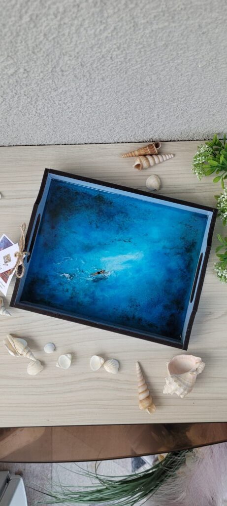 Поднос На глубине