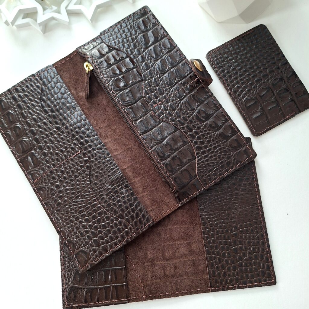 Набор: Кошелек, Обложка на паспорт и Картхолдер из натуральной кожи