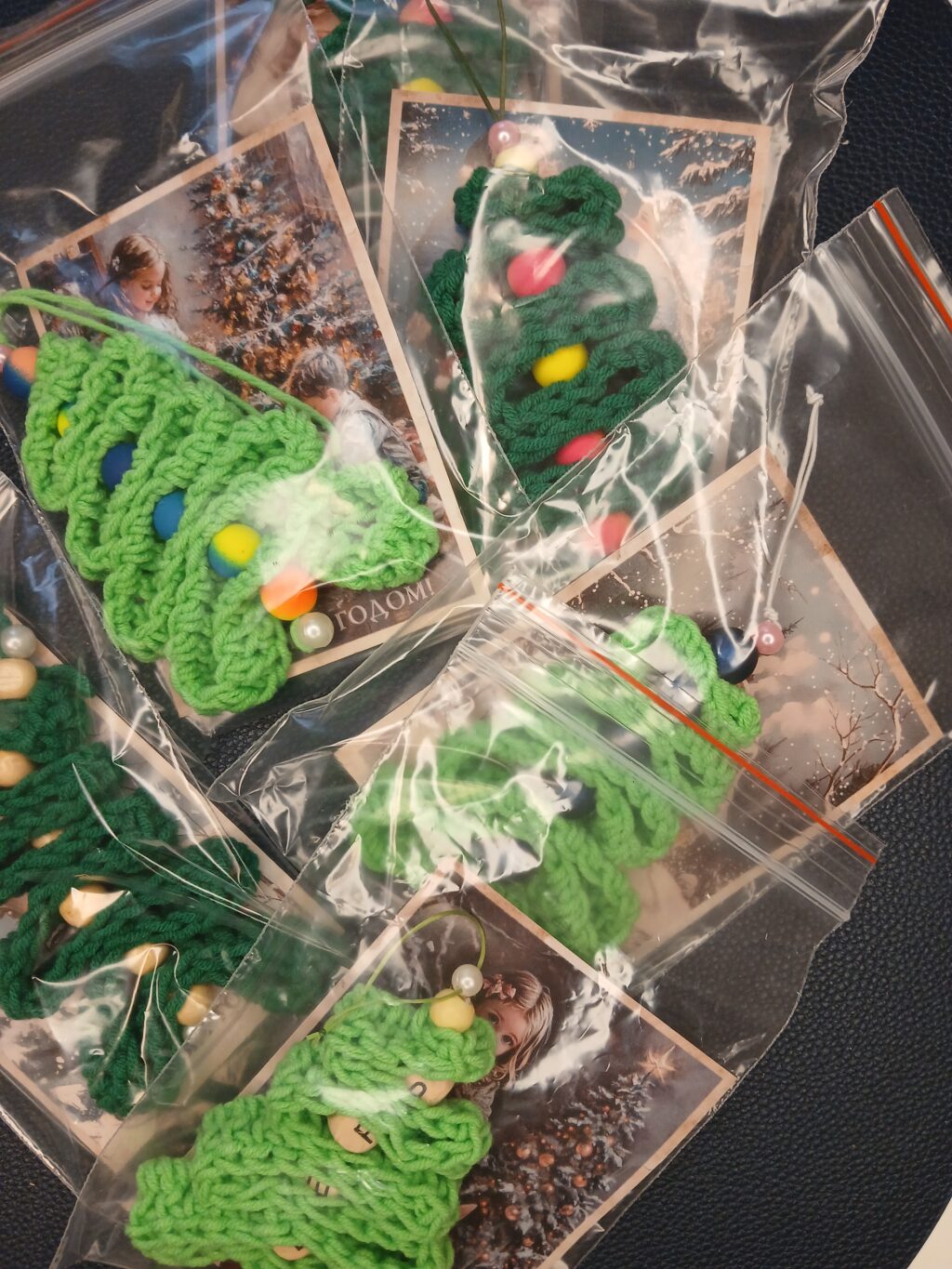 Новогодняя игрушка «Ёлочка»