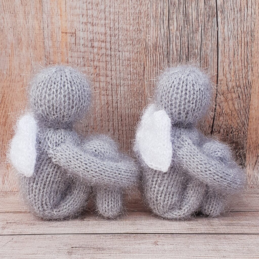 Ангел сидящий