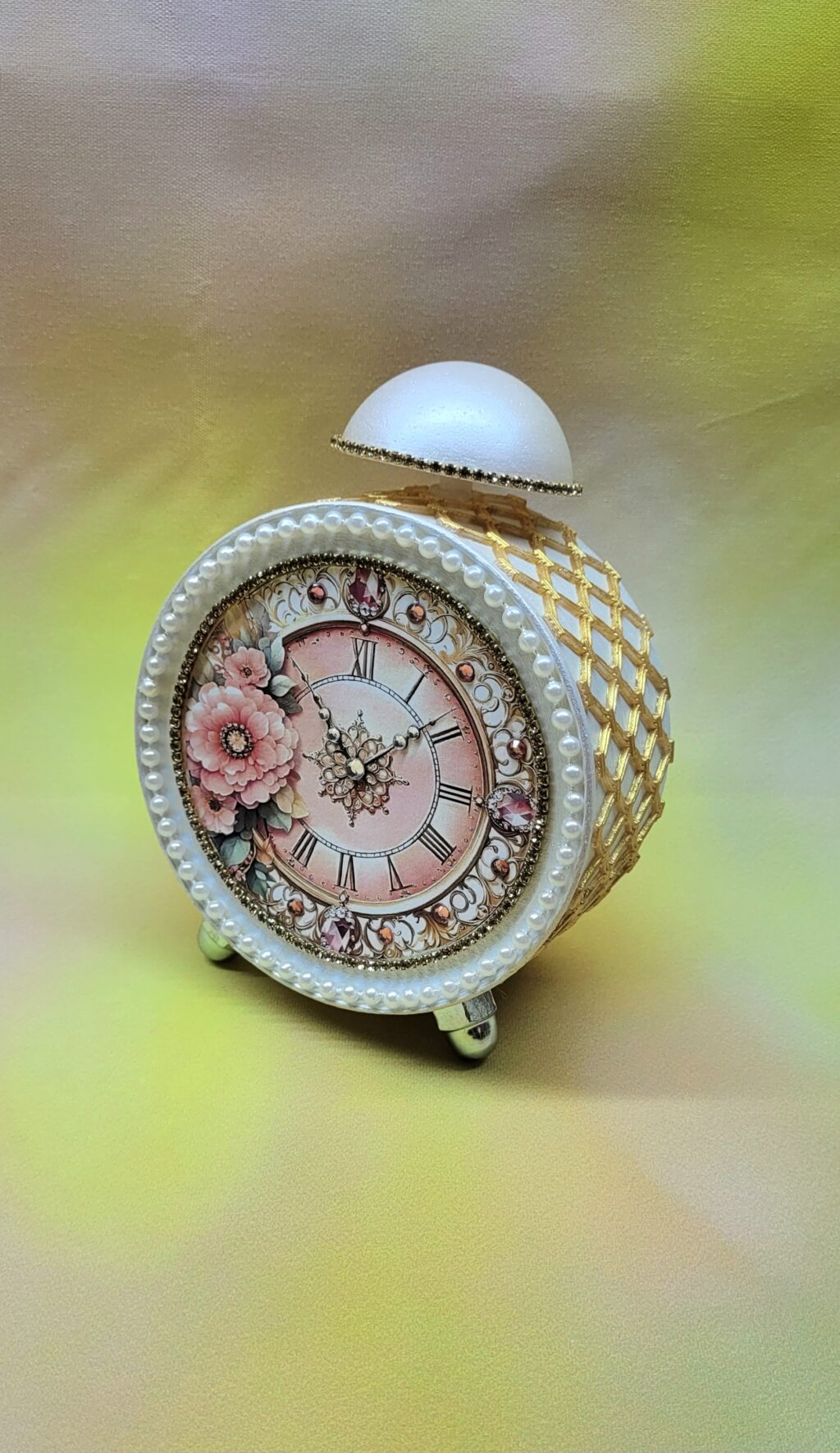 Декоративный будильник «Розовый пион»