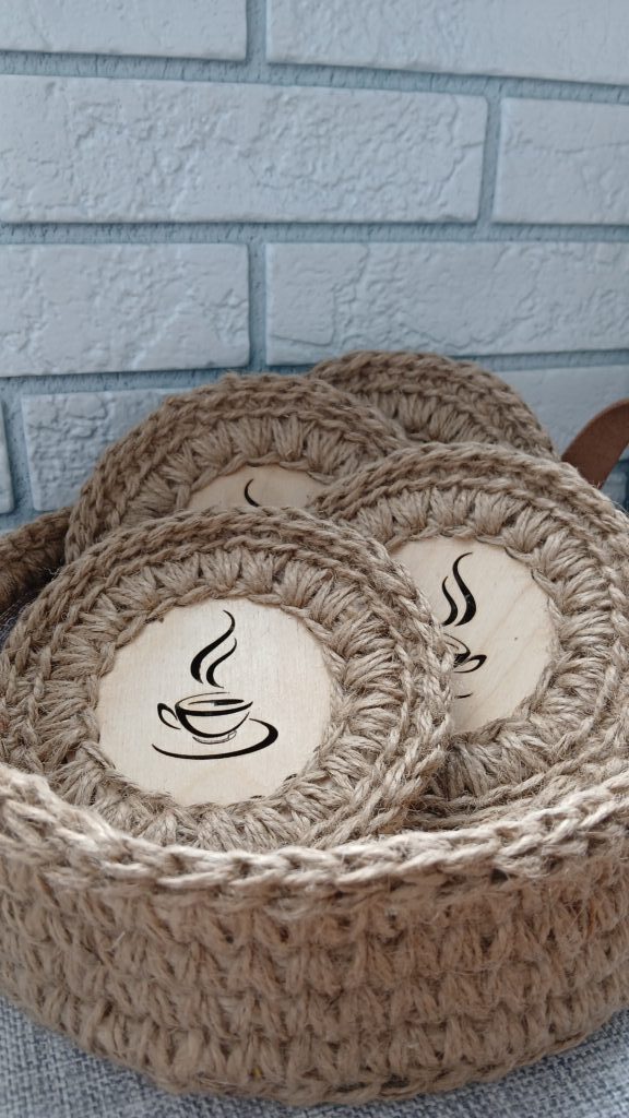 Поднос + 4 подставки под кружки