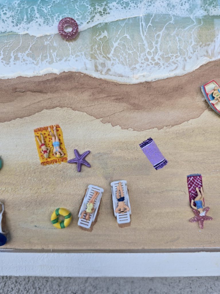 Картина из смолы «На пляже» 50*30см