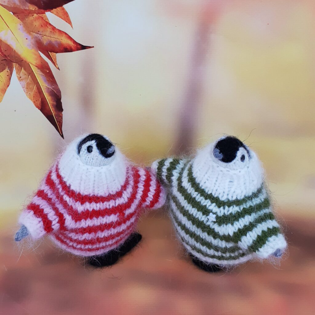 Пингвин в свитерочке