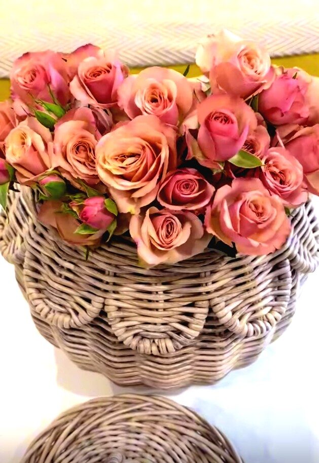 Корзина с крышкой