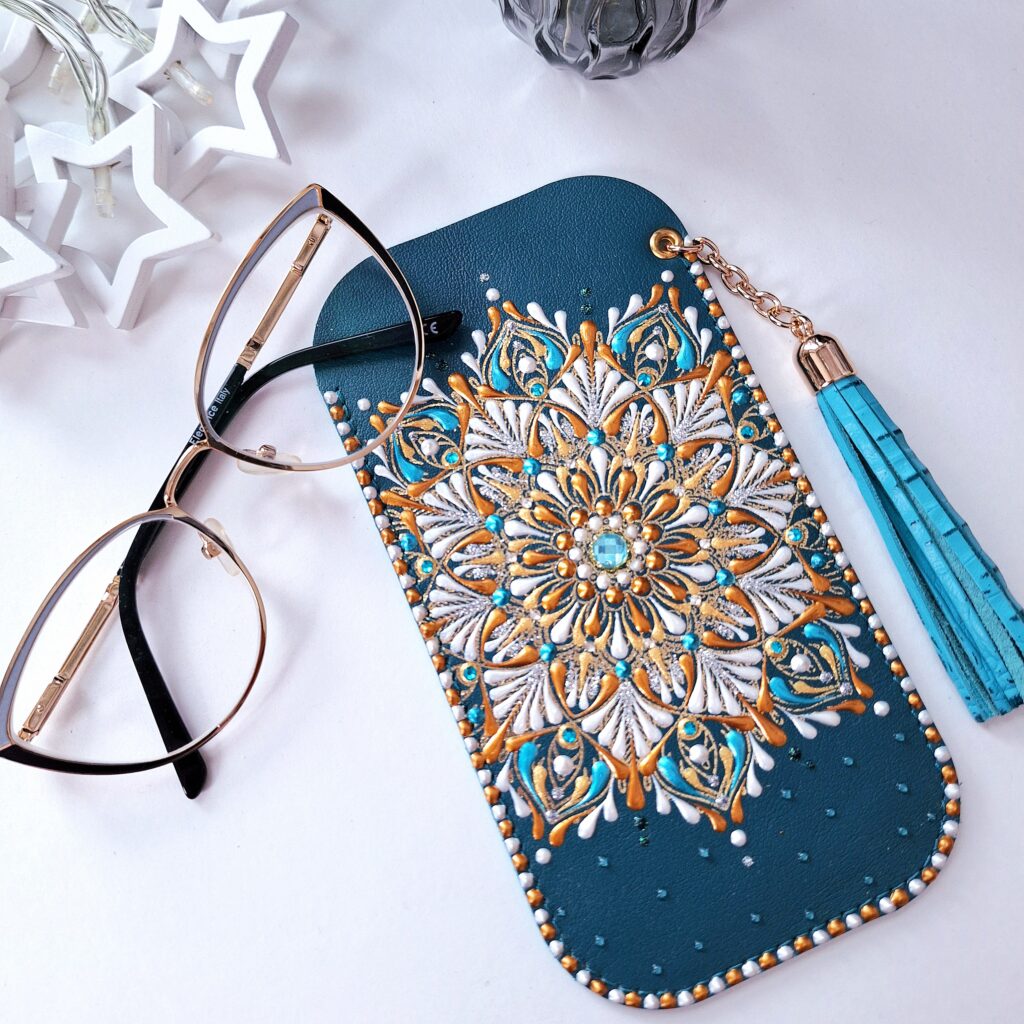 Набор из натуральной кожи: чехол для очков и пенал для ручек