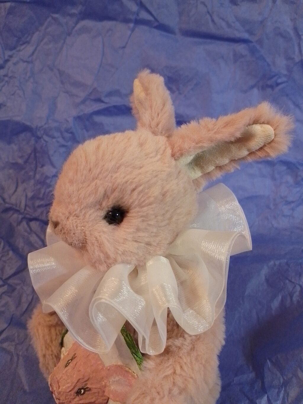 Зайка-художник