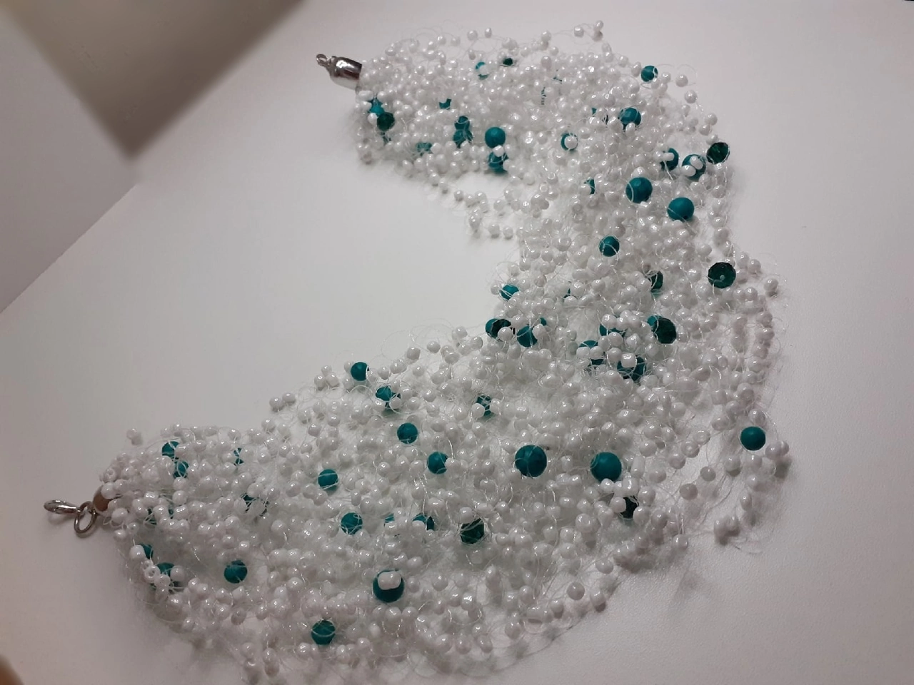 Воздушное колье «Березовый ветер»