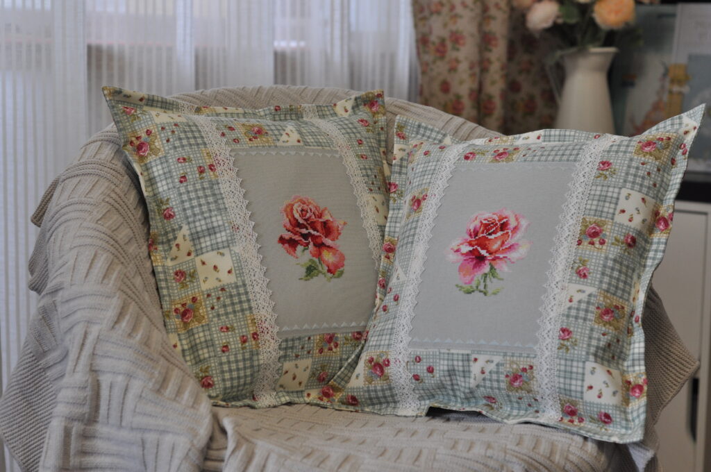 Наволочки для декоративных подушек «Розы»