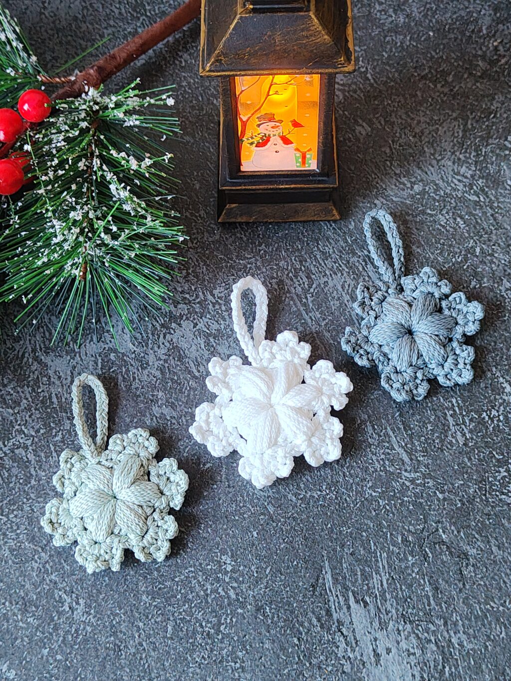 Набор украшений на елку «Снежинки»