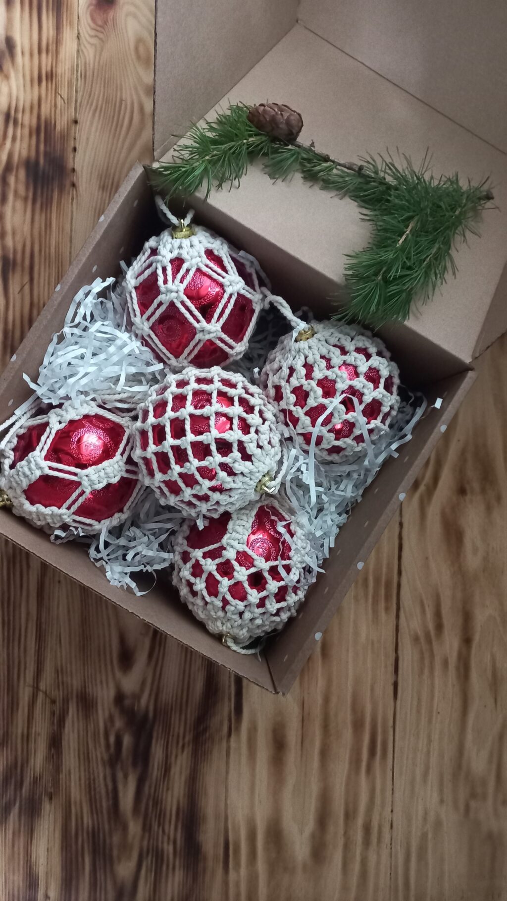 Ёлочные игрушки