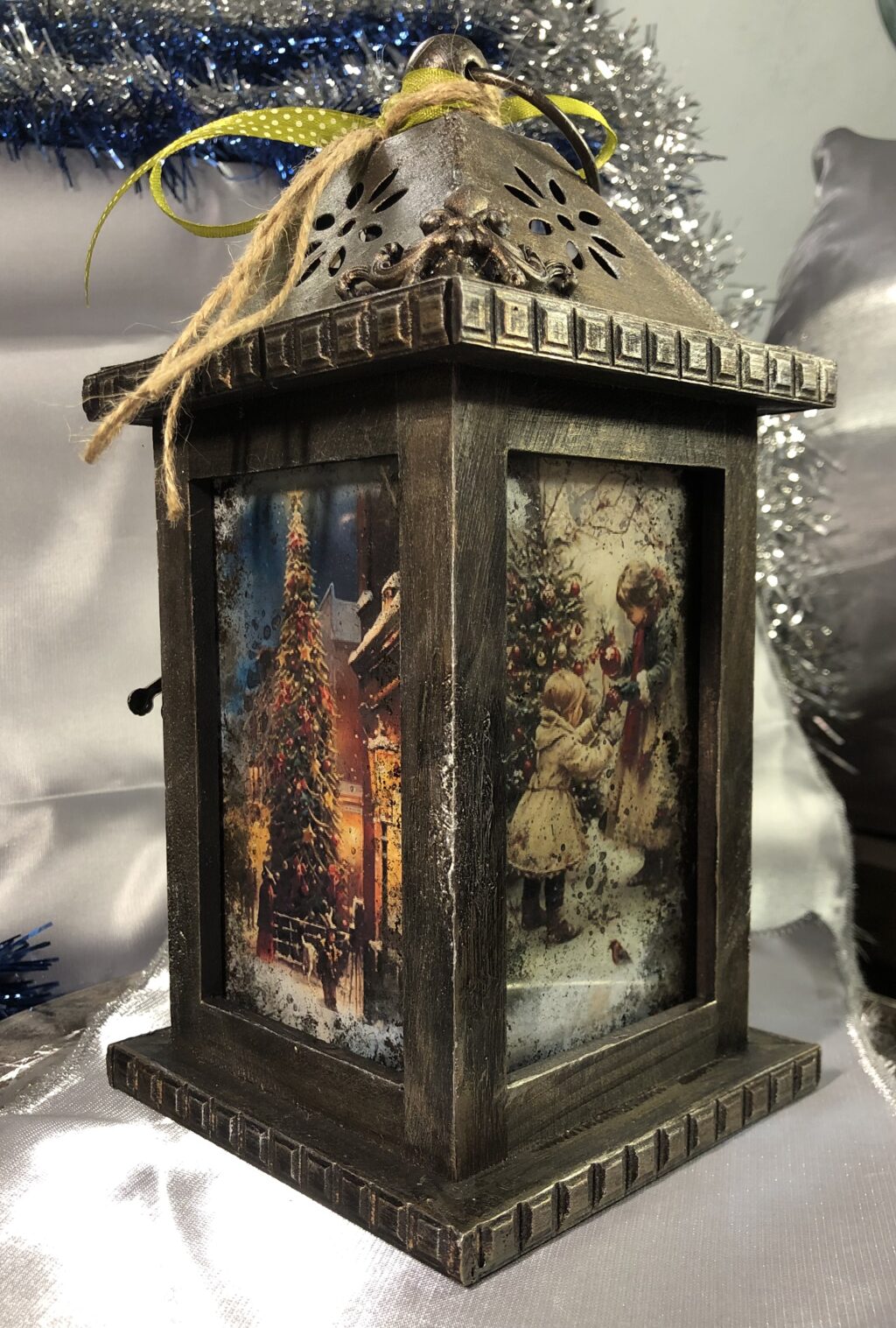 Новогодний фонарь