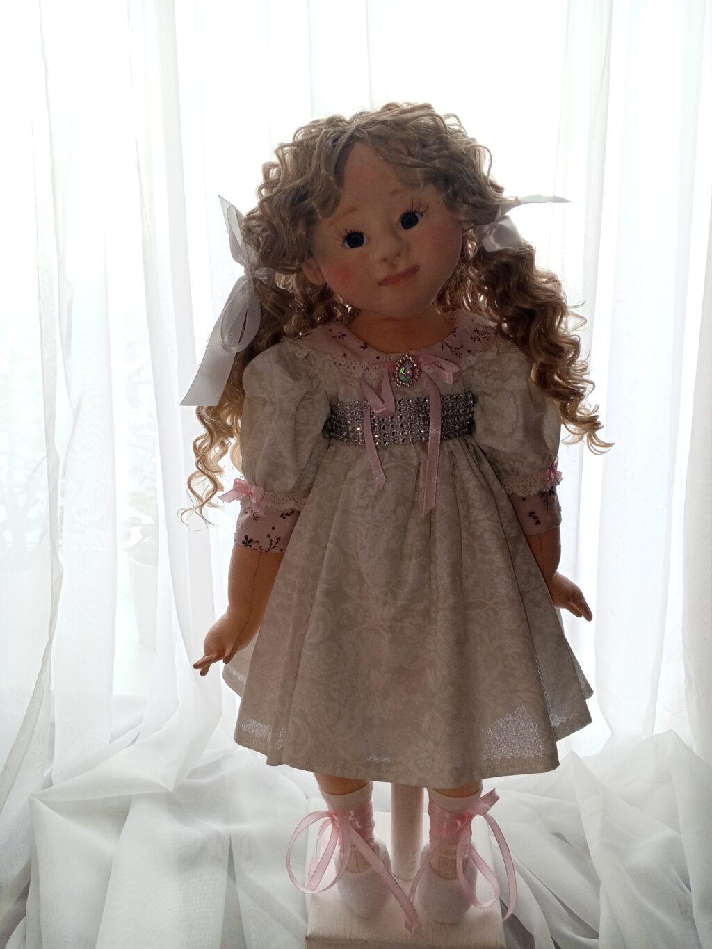 Текстильная кукла ручной работы