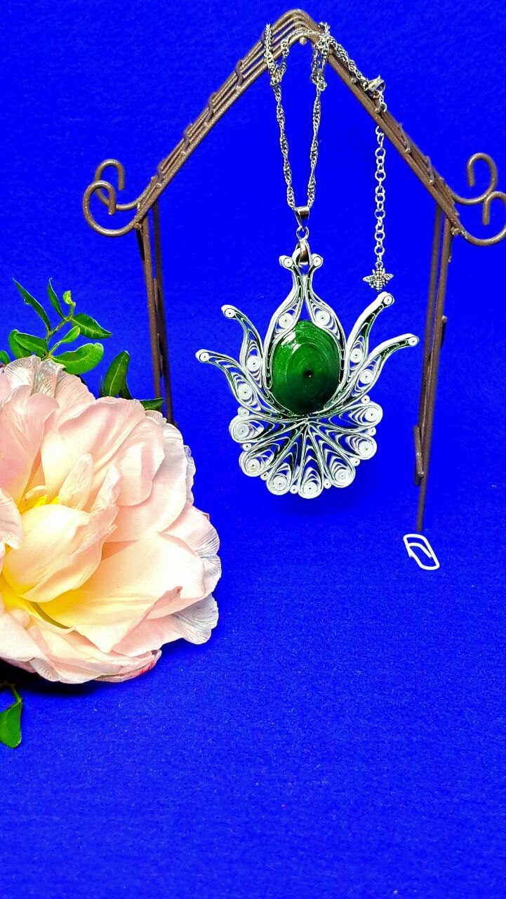 Комплект украшений квиллинг-графика