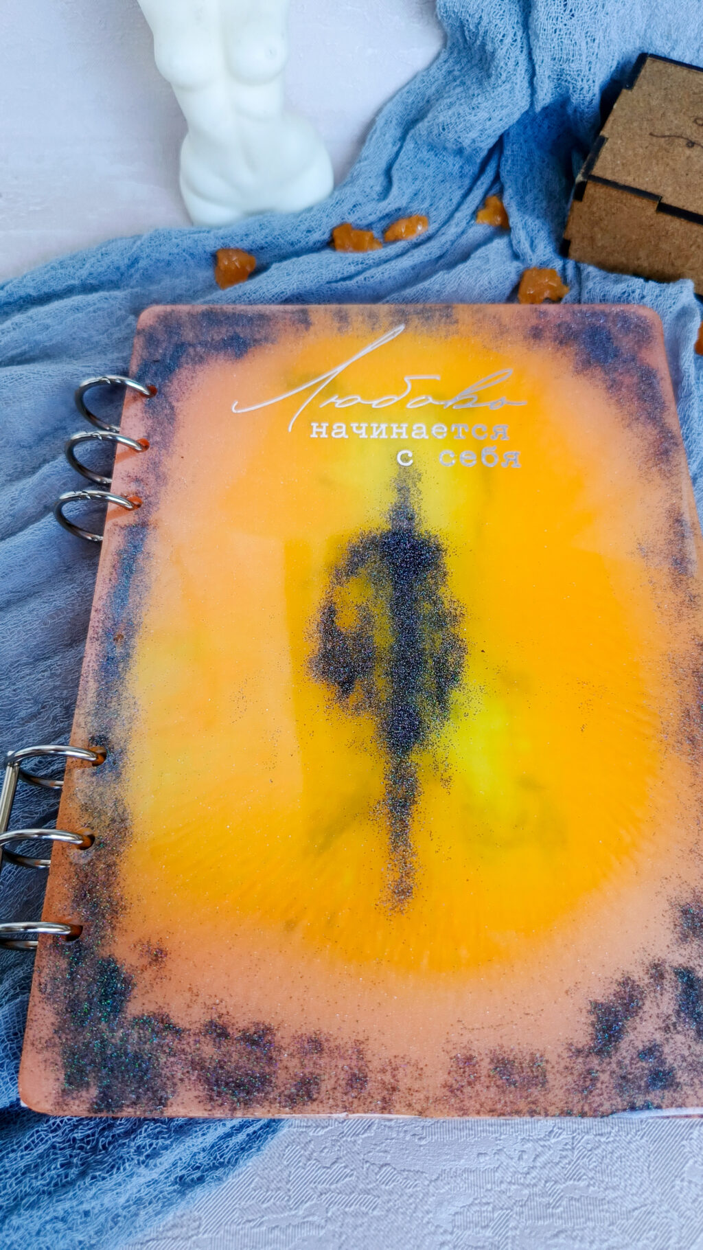 Блокнот из эпоксидной смолы