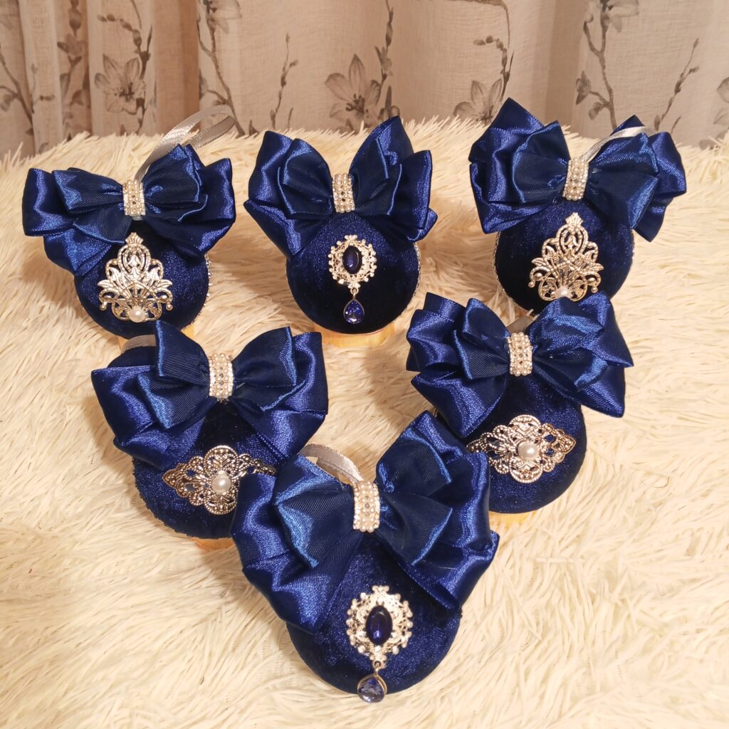 Новогодние ёлочные шары