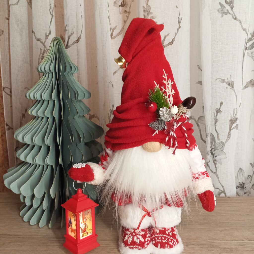 Гном новогодний, ручной работы.