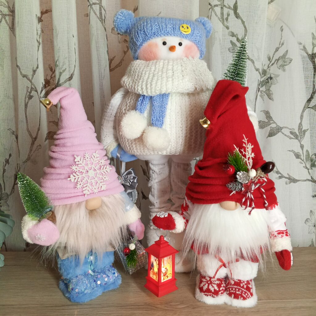 Гном новогодний, ручной работы.