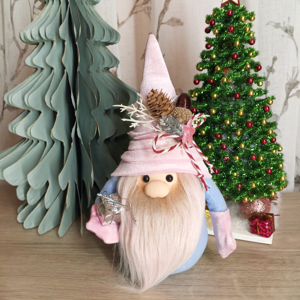 Гном новогодний, ручной работы