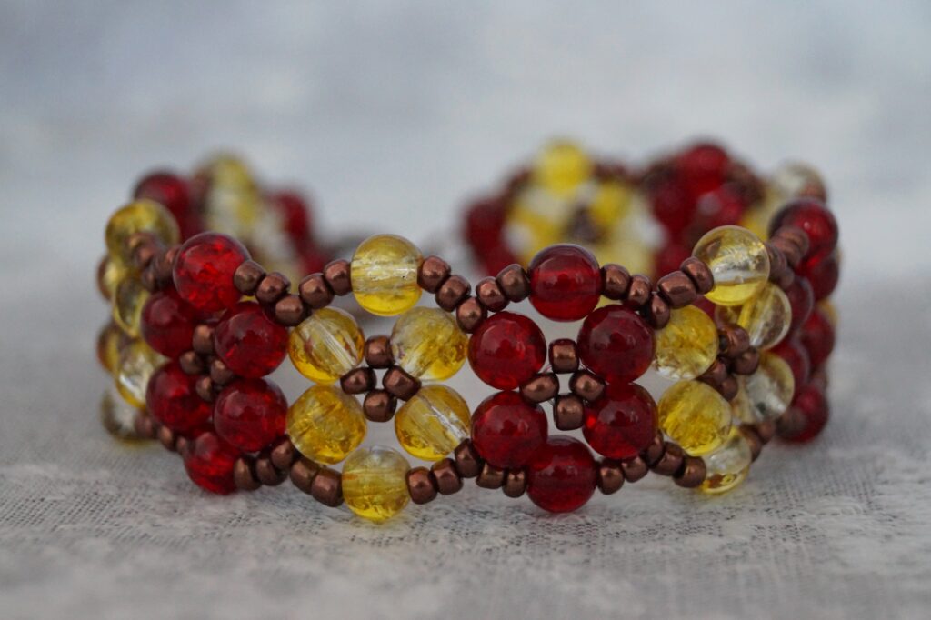 Женский браслет Пламенная Лилия