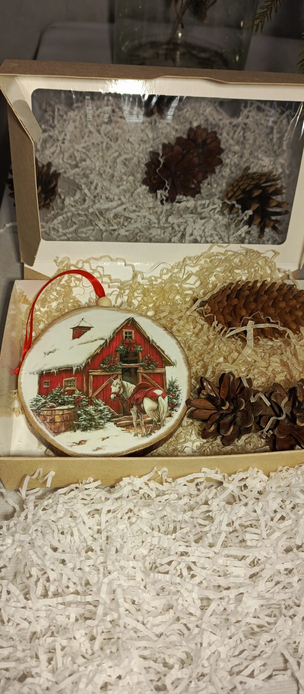 Подвесы новогодние лошадки.