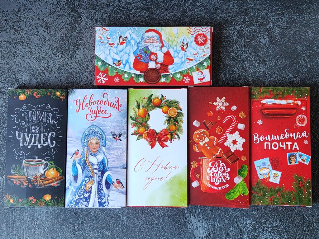 Набор украшений на елку «Снежинки»