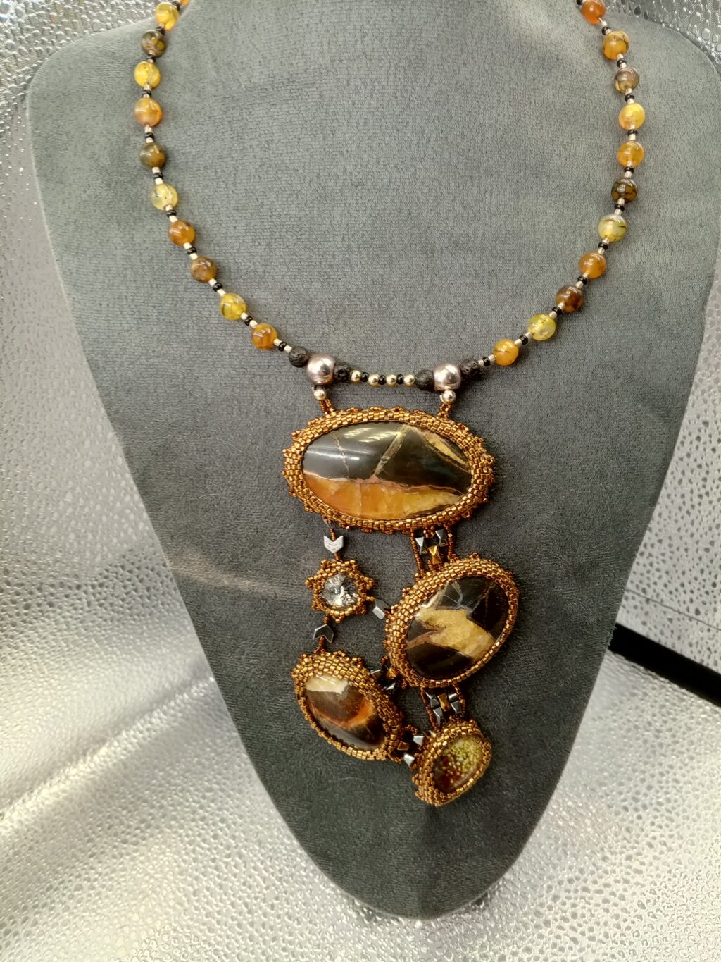 Колье Модерн