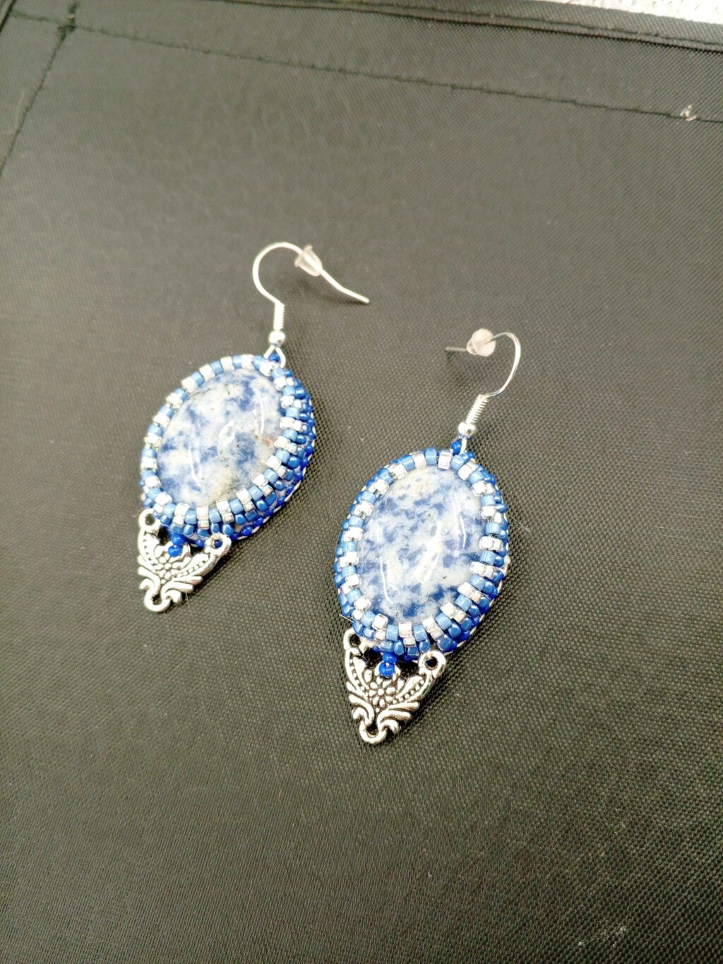 Серьги из байкальского лазурита