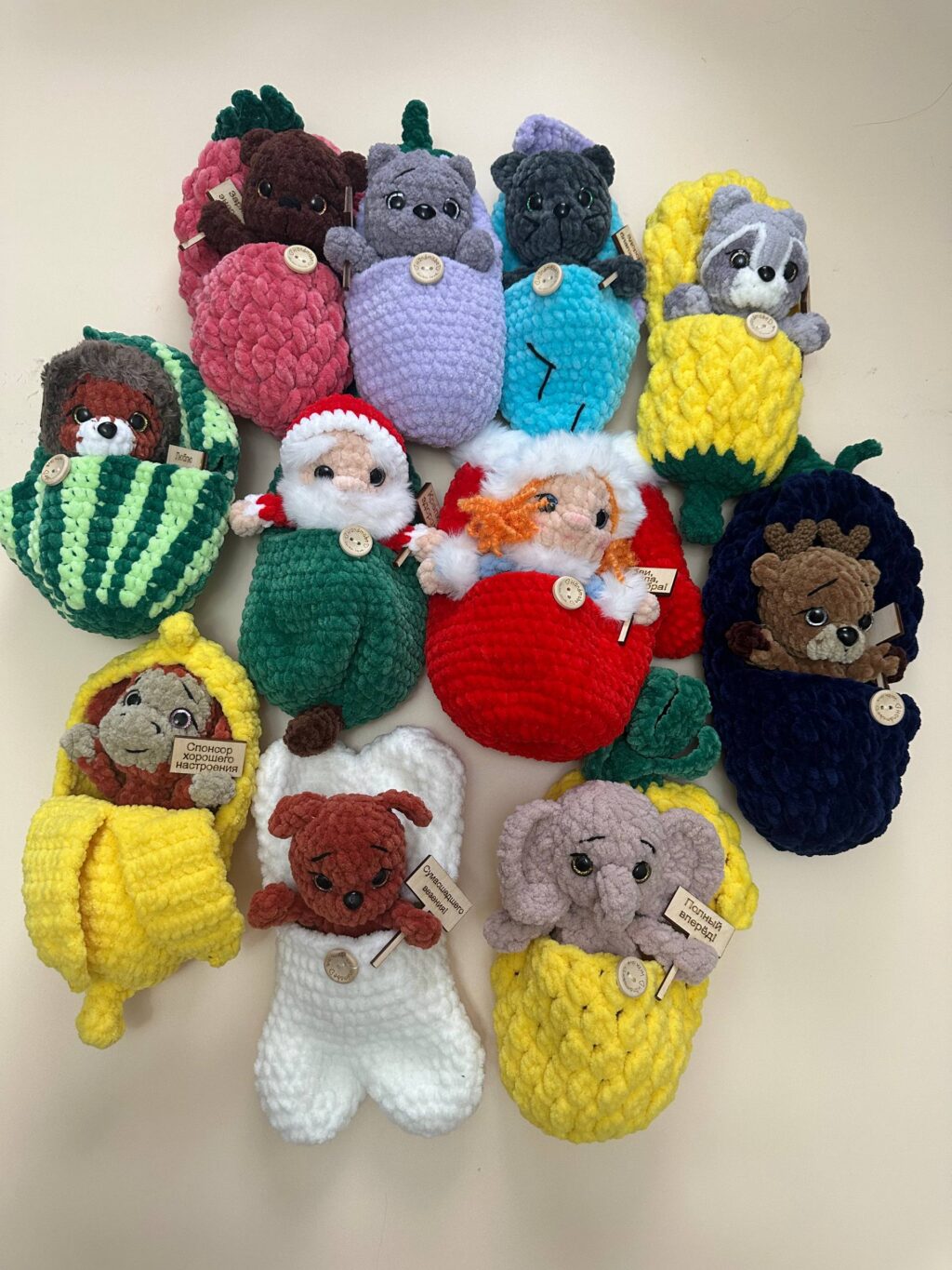 Игрушка в кормашке