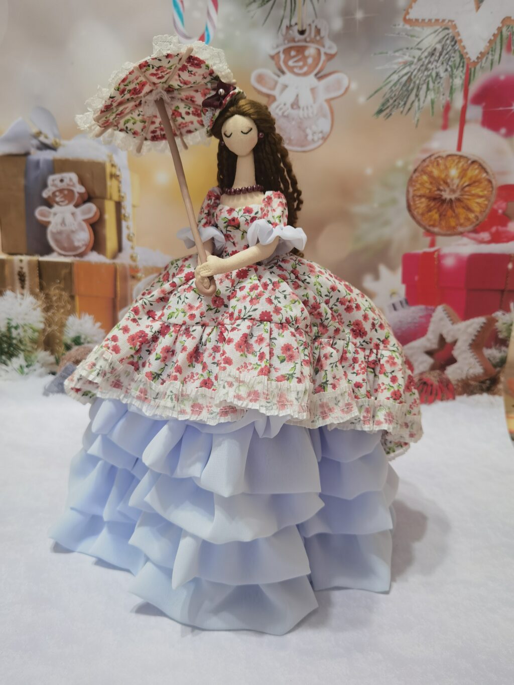 Корейская кукла ручной работы