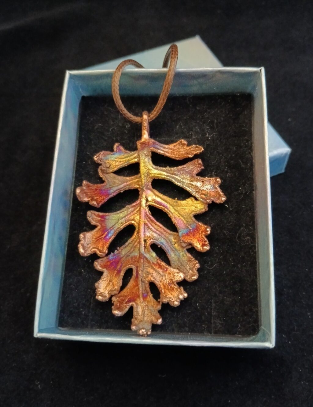 Кружево подвеска