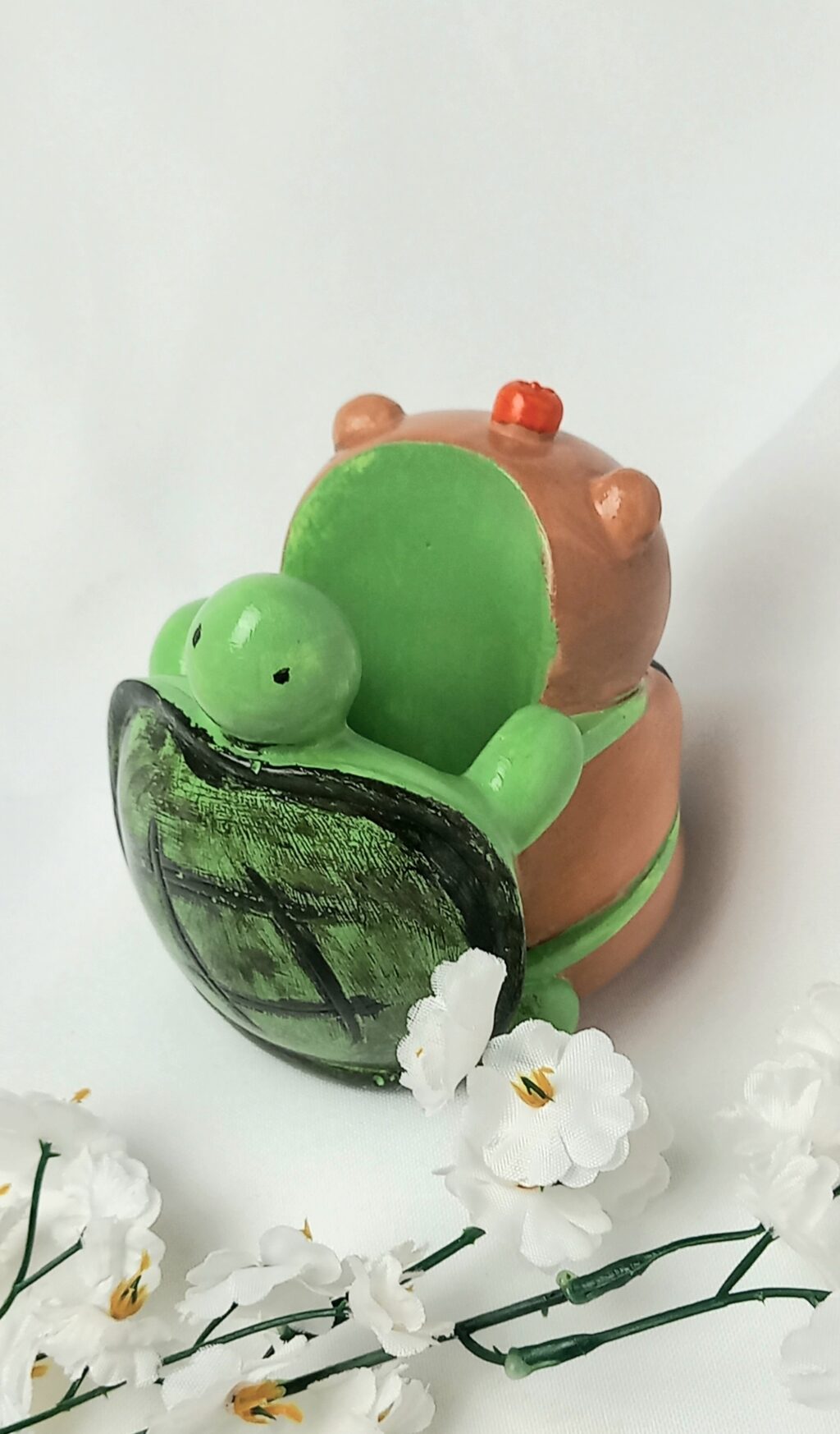 Капибара карандашница кашпо