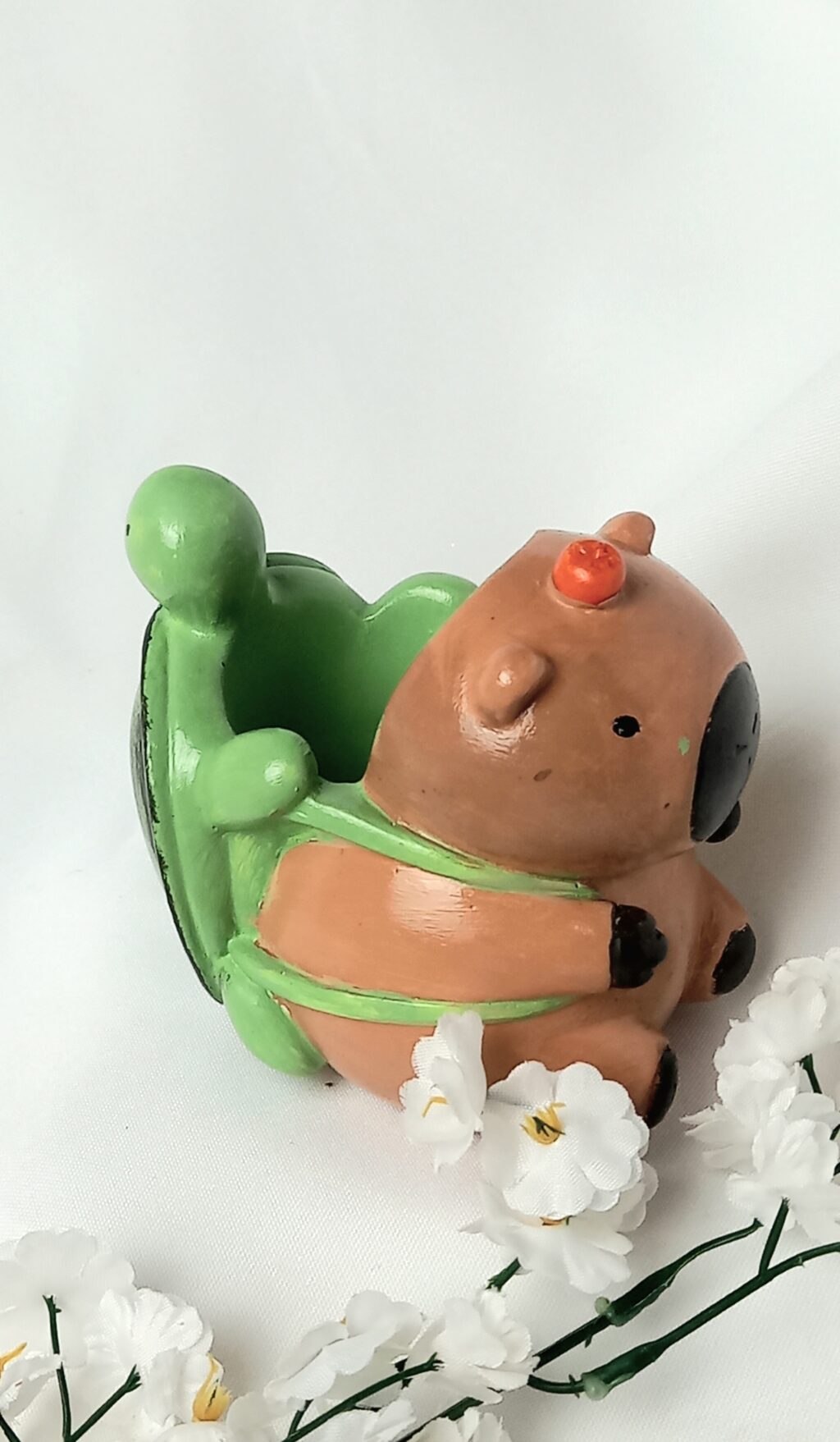 Капибара карандашница кашпо