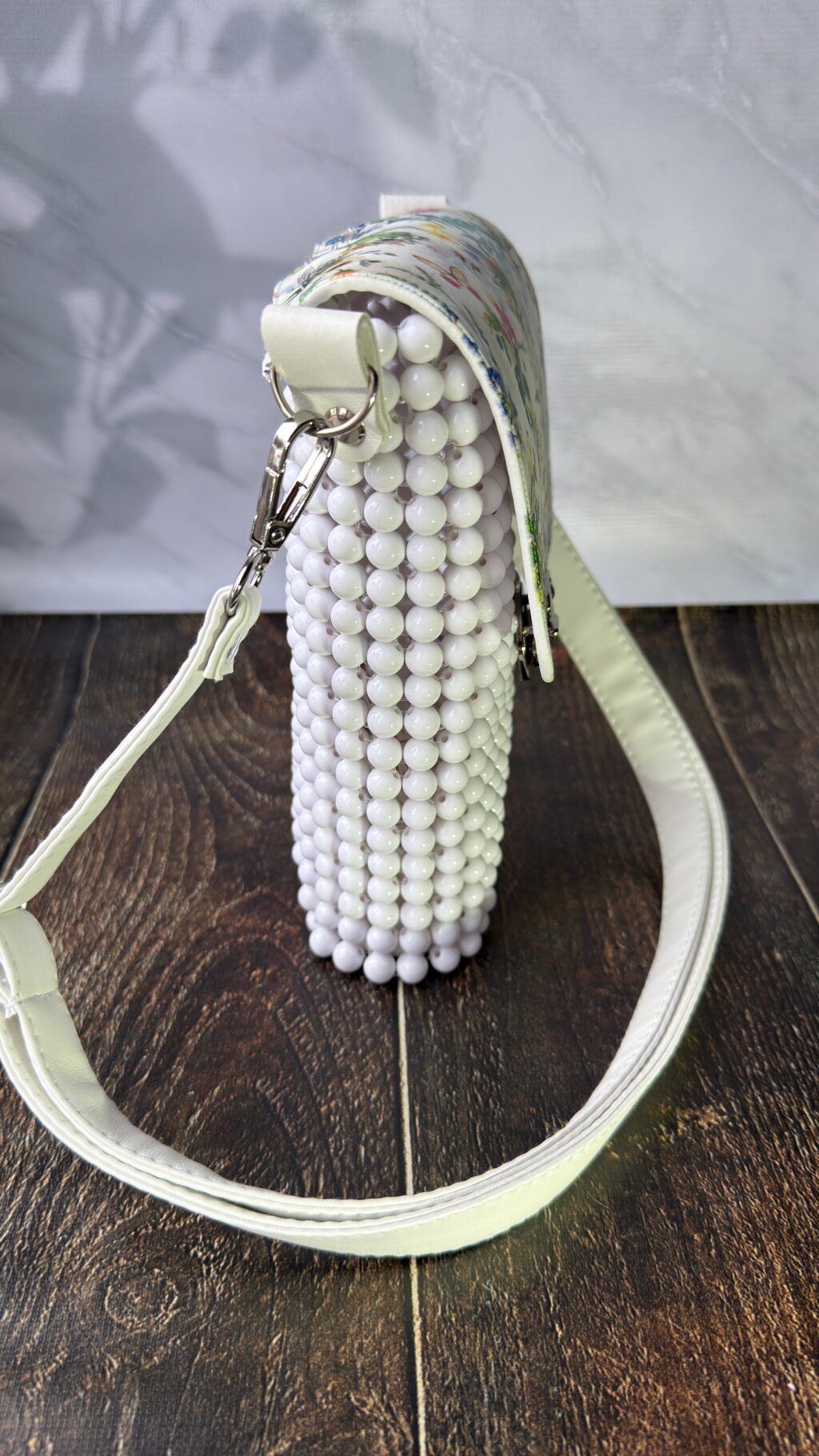 Сумочка с цветочным принтом