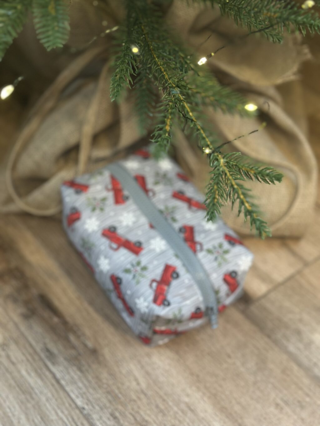 Новогодняя косметичка