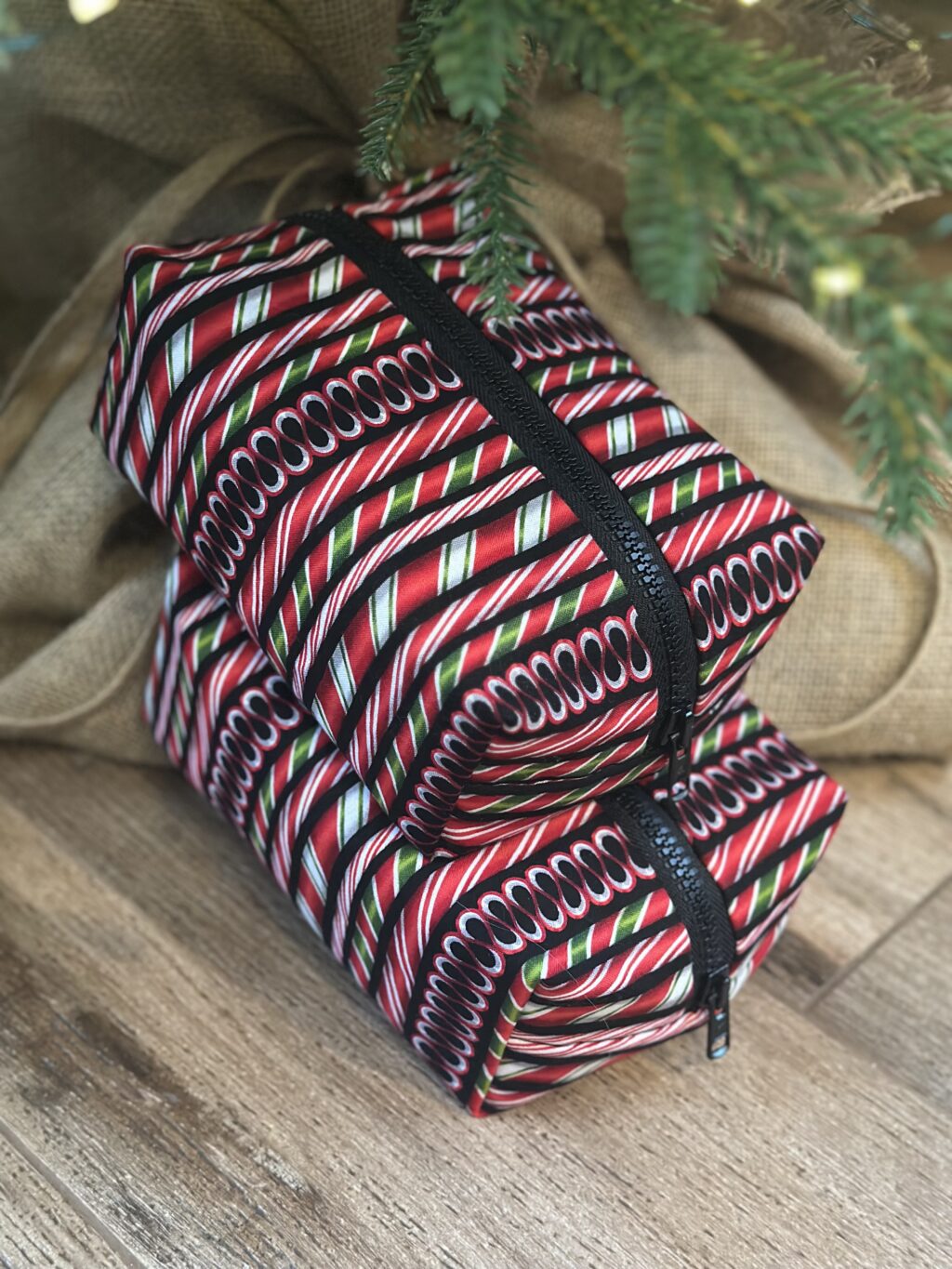 Новогодняя косметичка