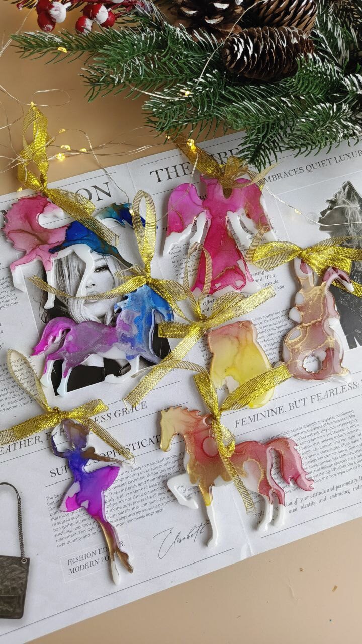 Новогодние игрушки