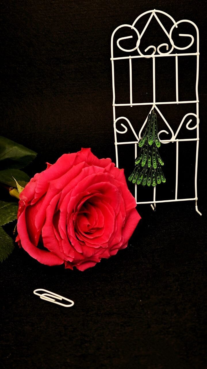 Брошь Елочка квиллинг-графика