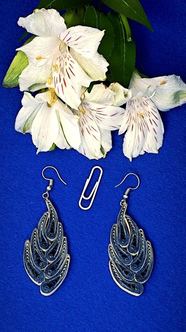 Серьги квиллинг-графика.