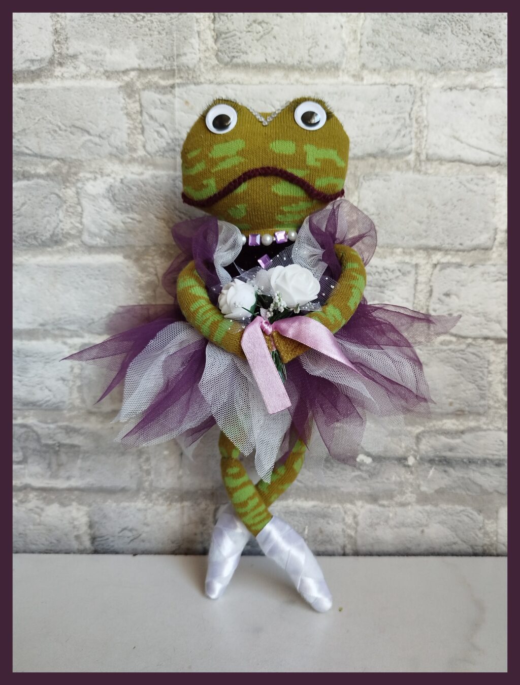 Лягушка балерина