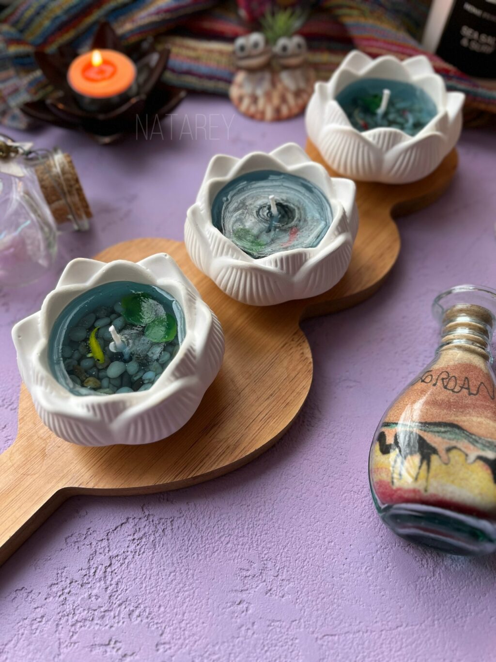 Свеча «Лотос и рыбки Кои»