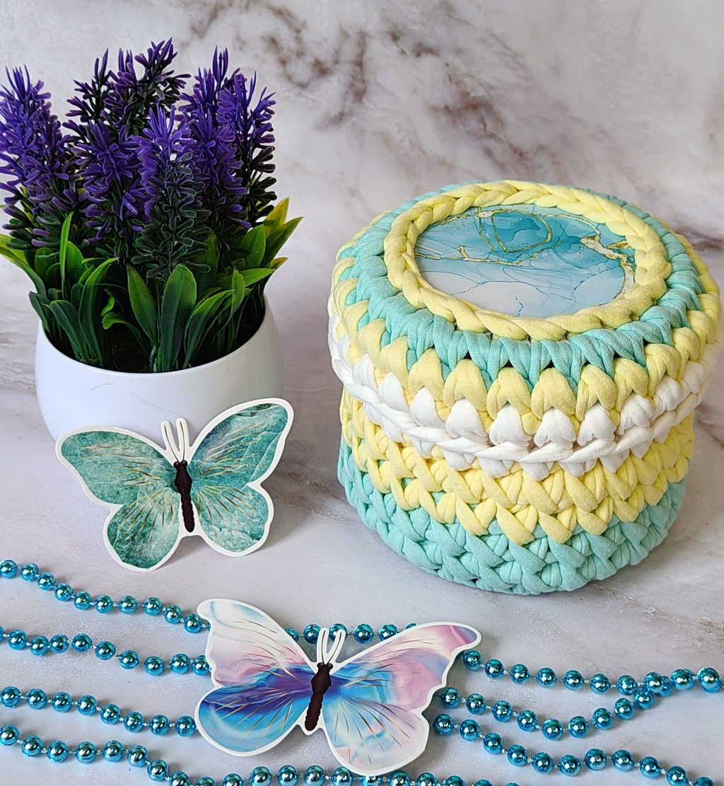 Шкатулка из трикотажной пряжи «Аквамарин»